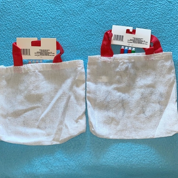 CHRISTMAS HOUSE DIY Tote bag with non-toxic markers 8.5” X 7.8” NEW - Picture 3 of 6